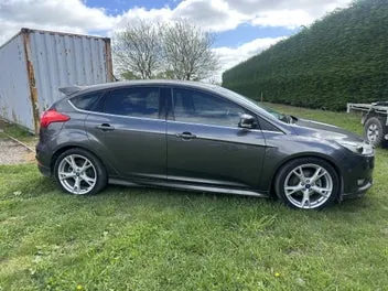 Ford Focus 2016 photo 2