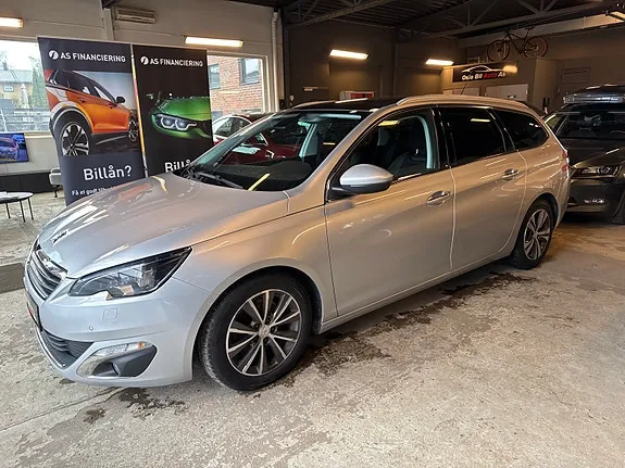 Peugeot 308 2015 photo 5