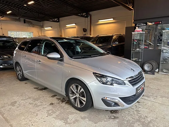 Peugeot 308 2015 photo 2