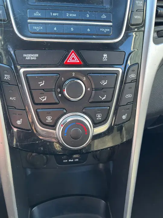 Hyundai Elantra 2016 photo 4