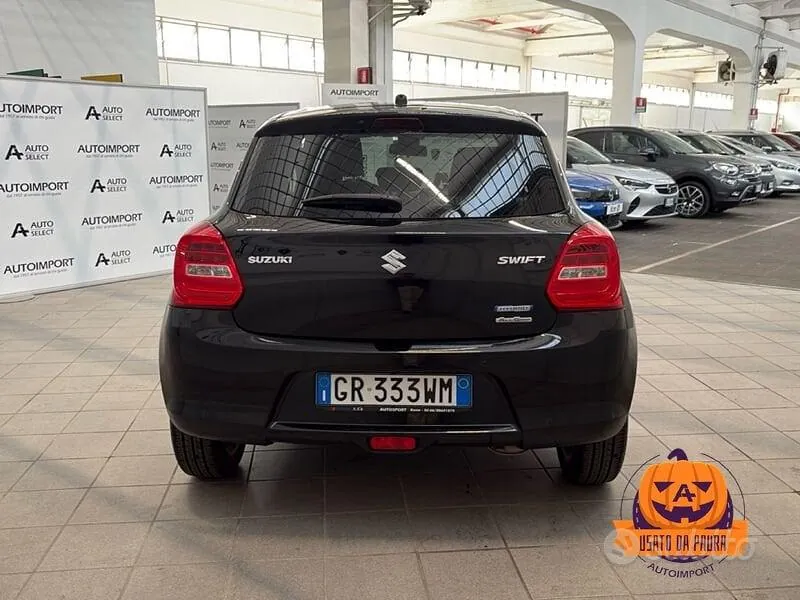 Suzuki Swift 2023 photo 5