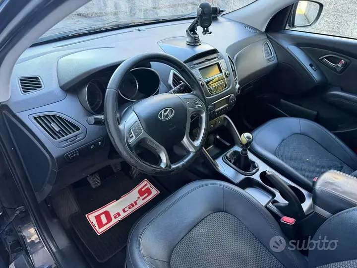 Hyundai Ix35 2011 photo 2