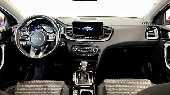 Kia Ceed 2024 photo 4