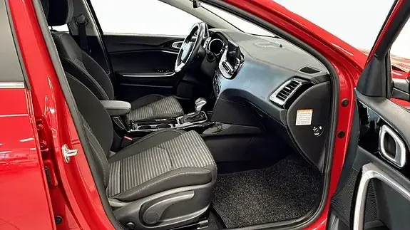 Kia Ceed 2024 photo 3