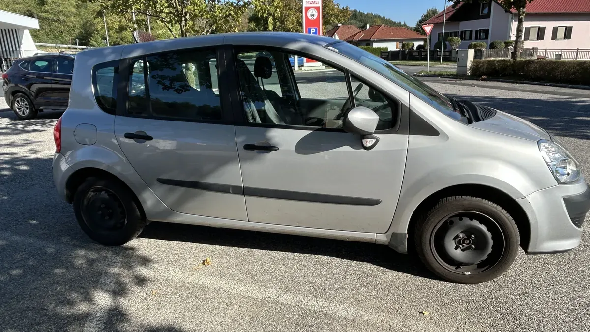Renault Modus 2009 photo 3