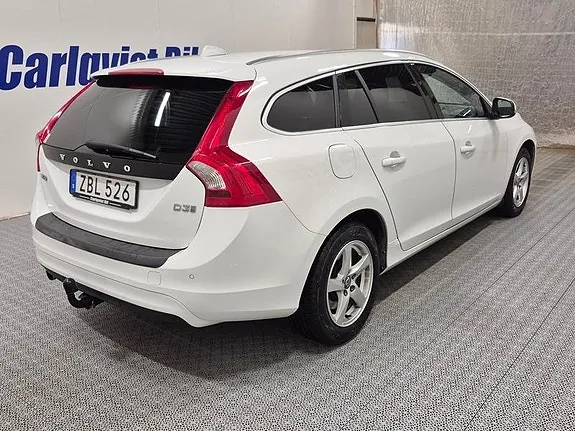 Volvo V60 2018 photo 4