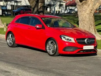 Mercedes-Benz A 180 2016 photo 2
