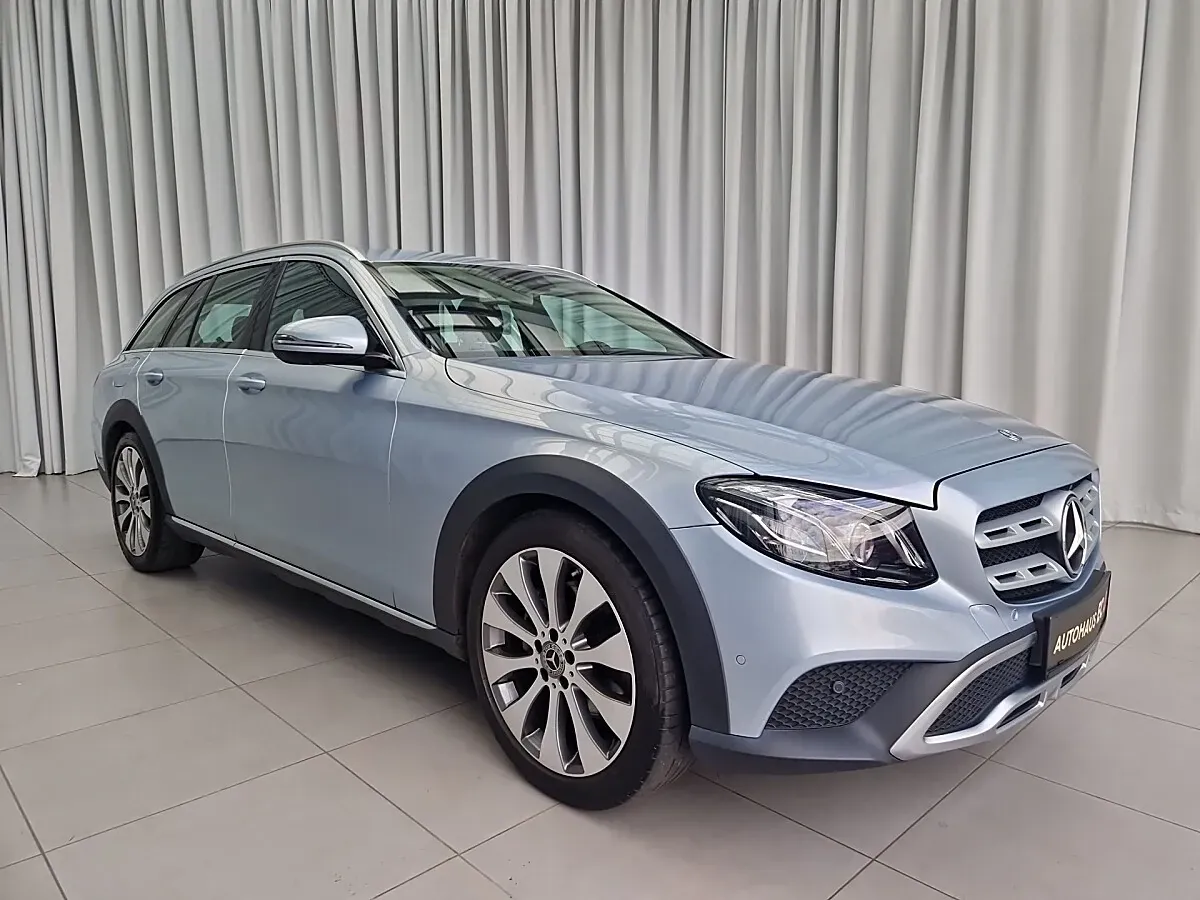 Mercedes-Benz E-Class 2018 photo 3