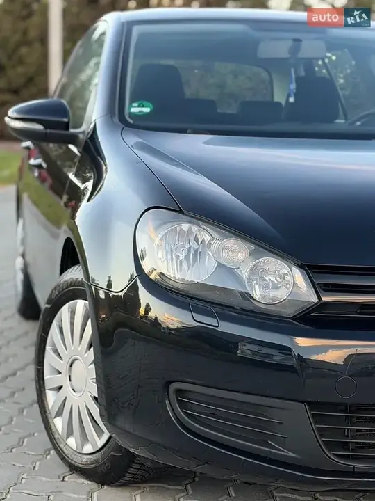 Volkswagen Golf 2009 photo 4