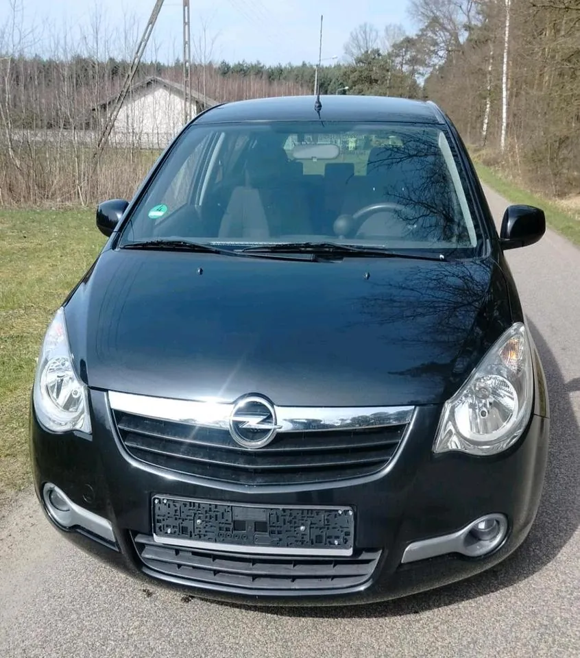 Opel Agila