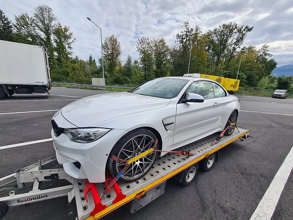 BMW 4 Series 2017 photo 2