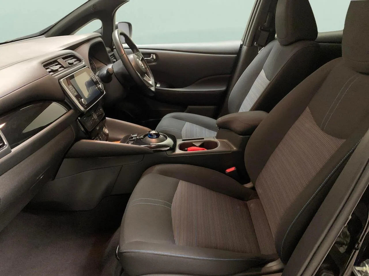 Nissan Leaf 2024 photo 4