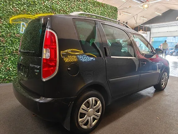 Skoda Roomster 2012 photo 4