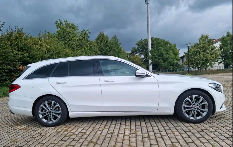 Mercedes-Benz C 200