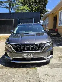 Kia Carnival 2023 photo 2
