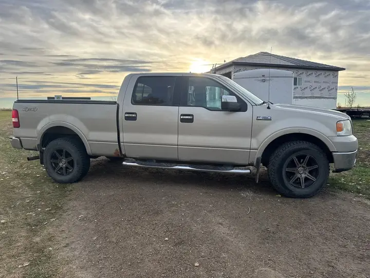 Ford F-150 2006 photo 2