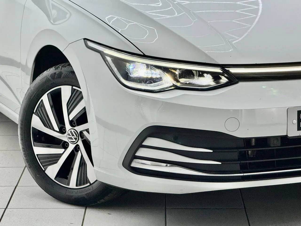 Volkswagen Golf 2022 photo 2