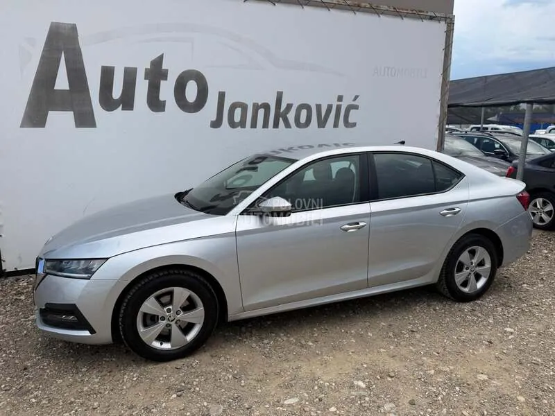 Skoda Octavia 2023 photo 4
