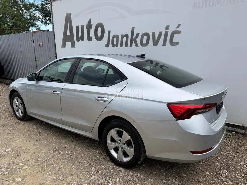 Skoda Octavia 2023 photo 3