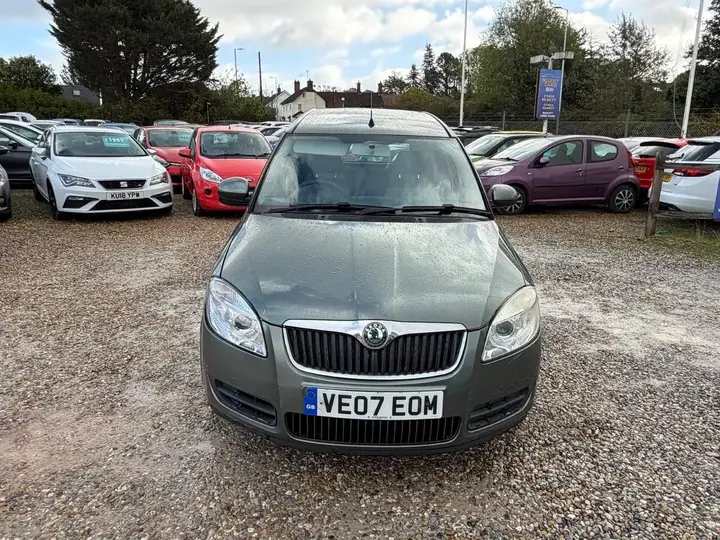 Skoda Roomster 2007 photo 4
