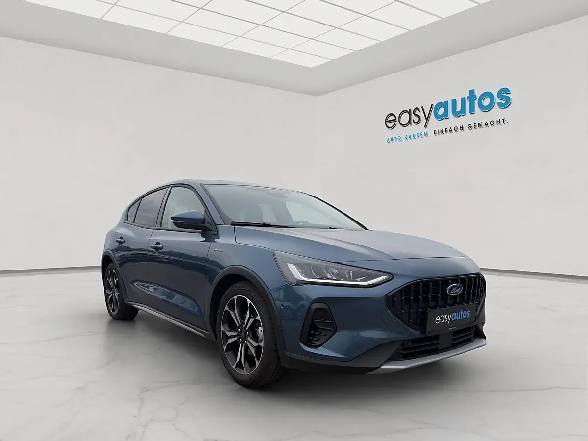 Ford Focus 2025 photo 3