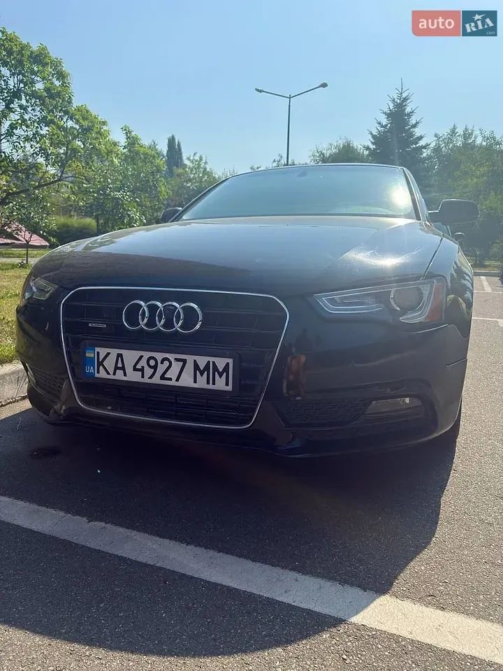 Audi A5 2012 photo 2