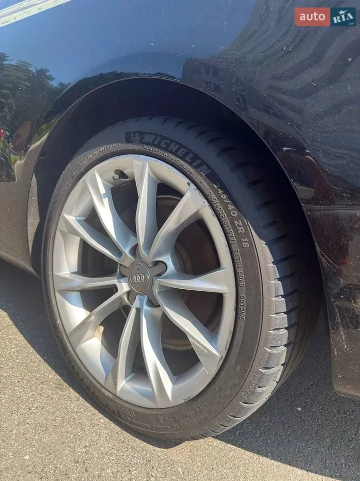 Audi A5 2012 photo 5