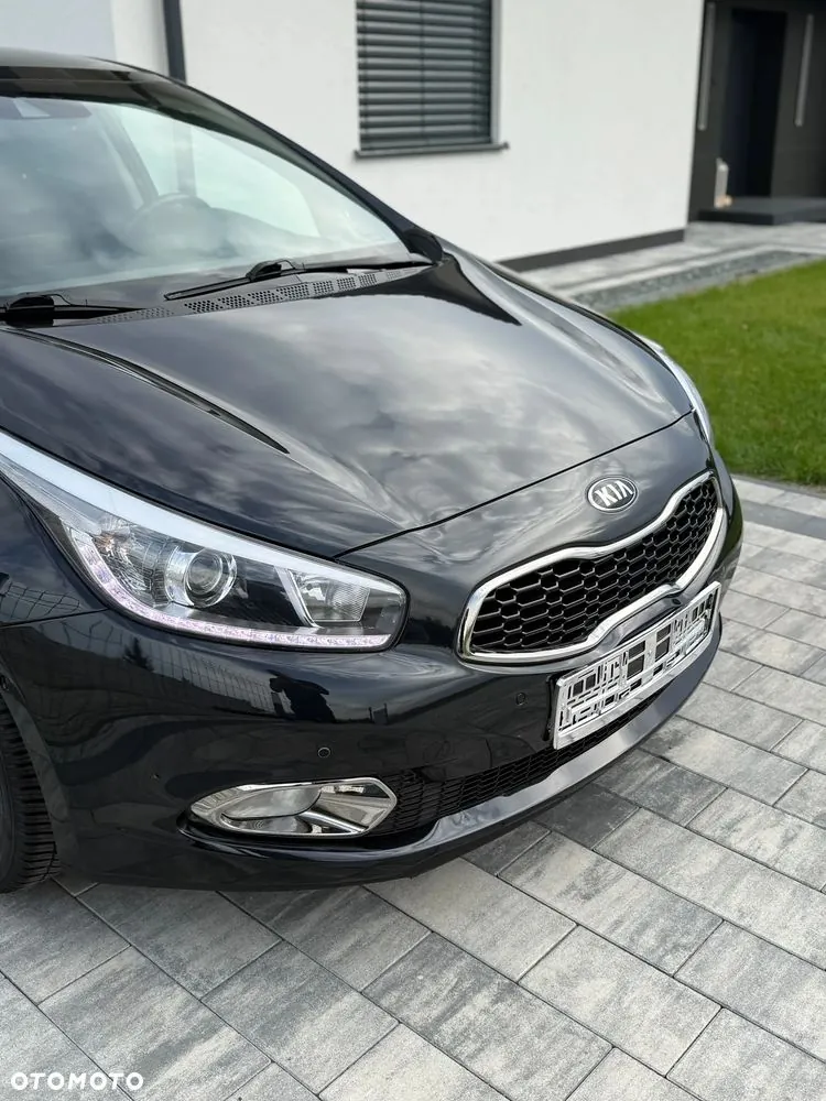 Kia Ceed 2013 photo 3