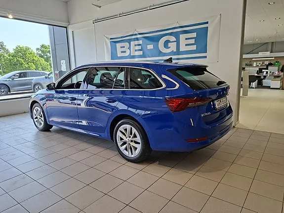 Skoda Octavia 2022 photo 3