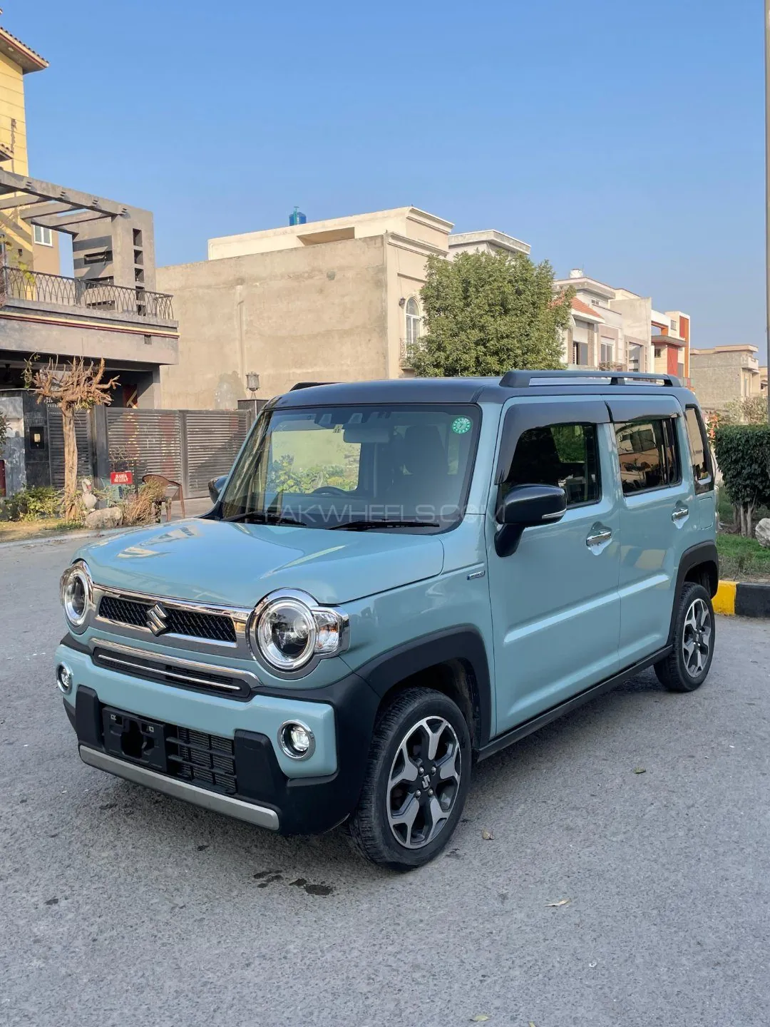 Suzuki Hustler