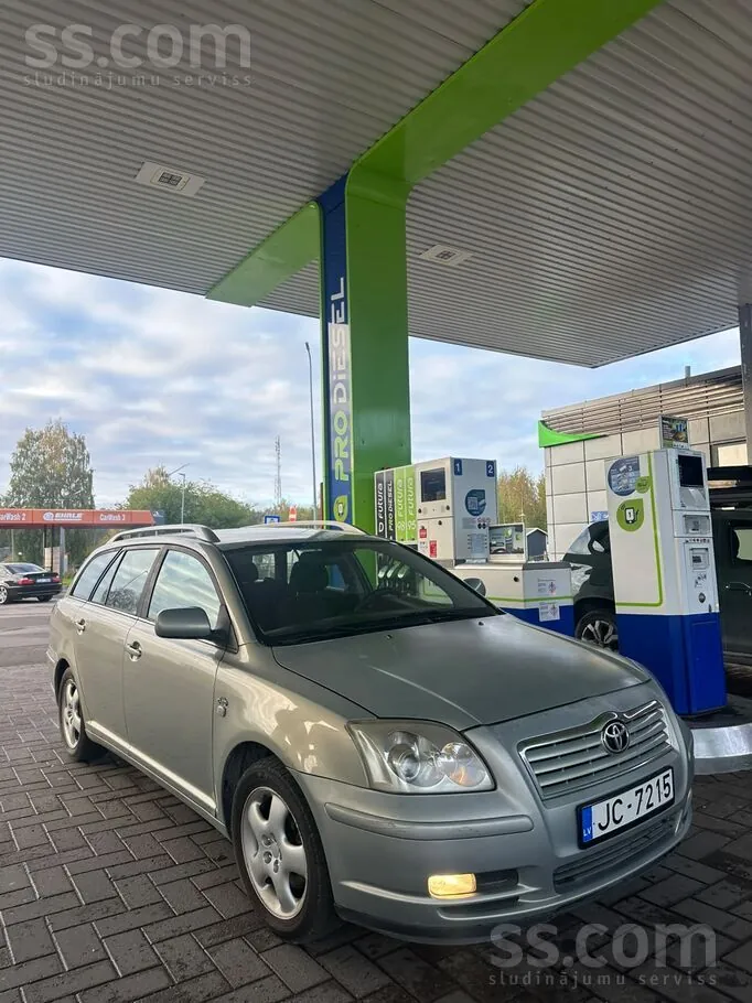Toyota Avensis