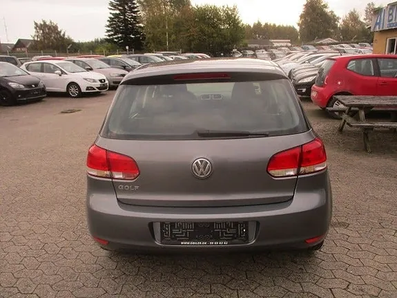 Volkswagen Golf Vi 2010 photo 2