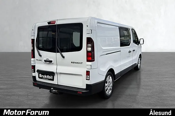 Renault Trafic 2023 photo 3