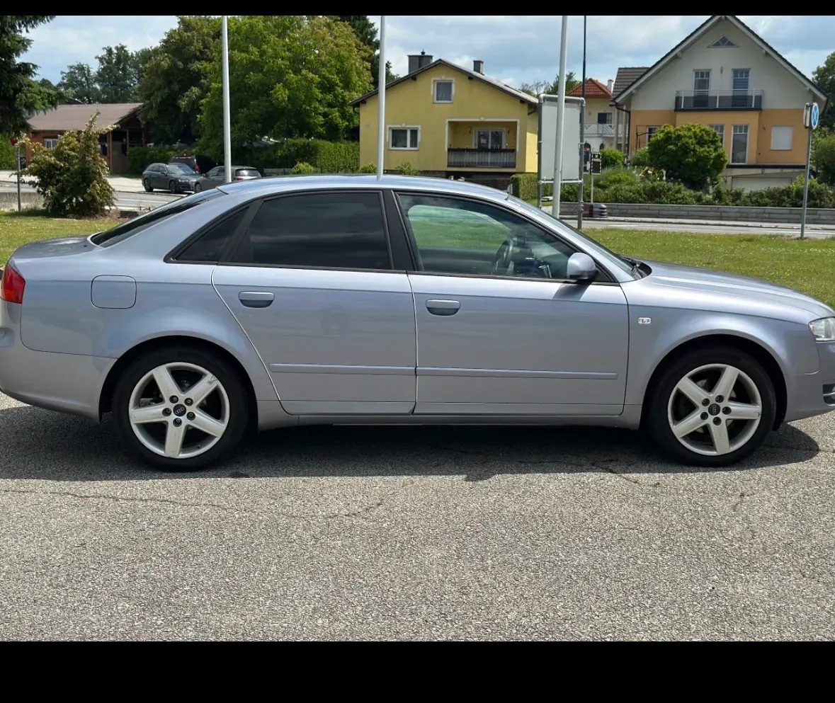Audi A4 2005 photo 3