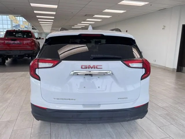 GMC Terrain 2024 photo 4