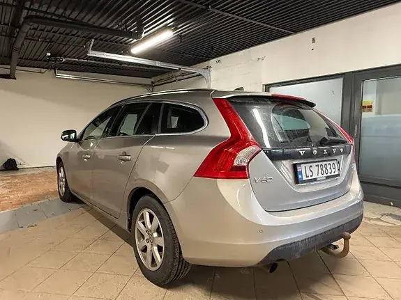 Volvo V60 2013 photo 3