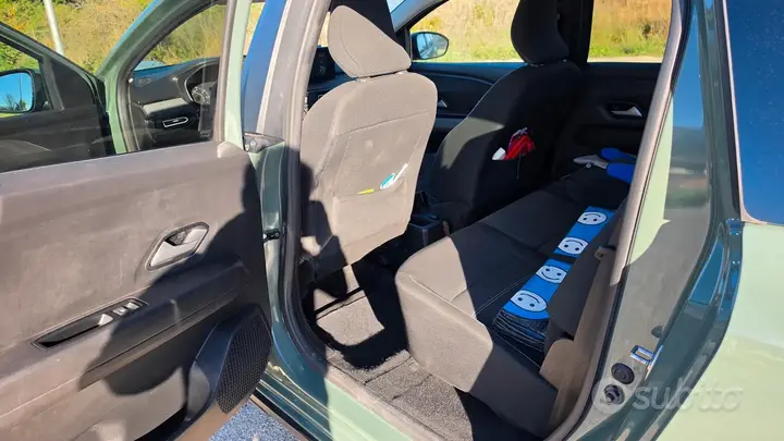 Dacia Jogger 2023 photo 4