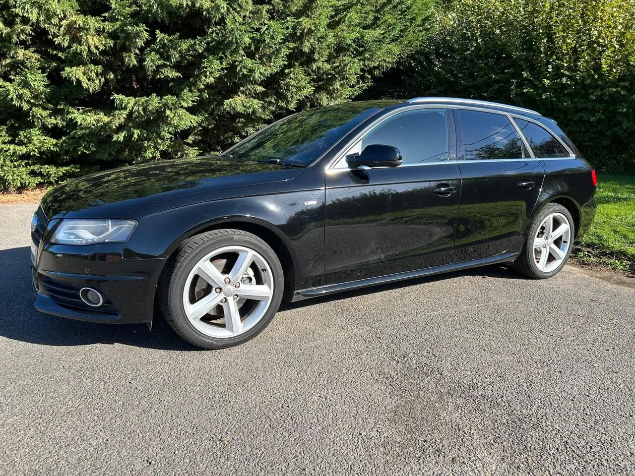 Audi A4 Avant 2010 photo 3