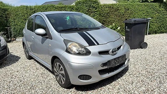 Toyota Aygo 2009 photo 2
