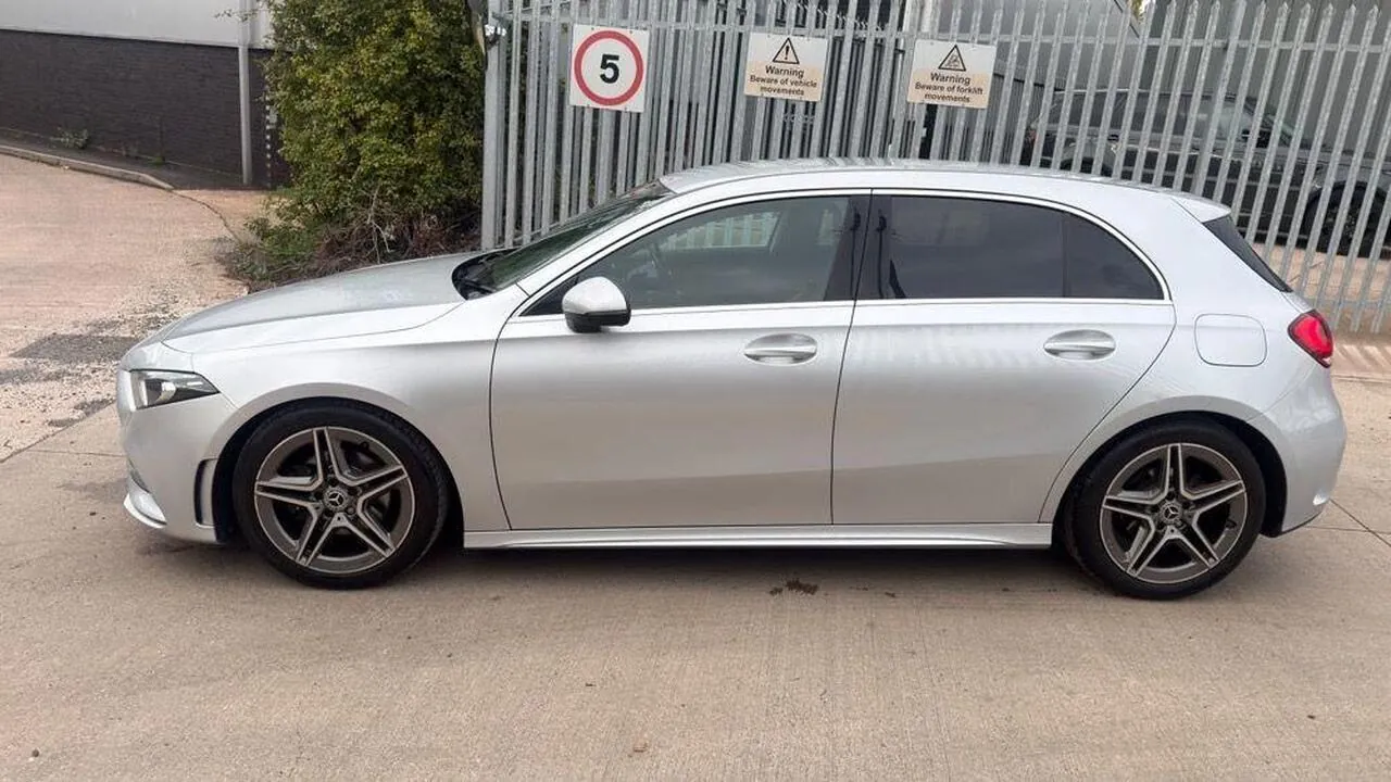 Mercedes-Benz A-Class 2019 photo 5