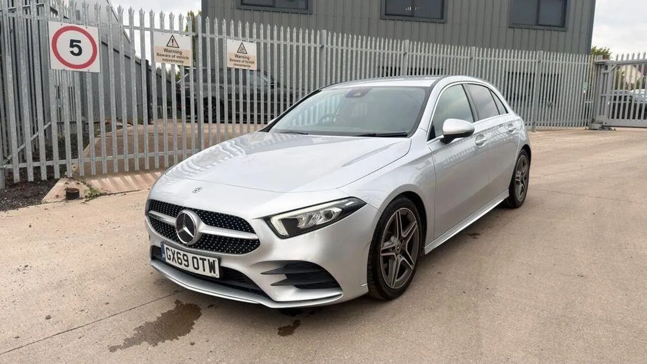 Mercedes-Benz A-Class 2019 photo 3