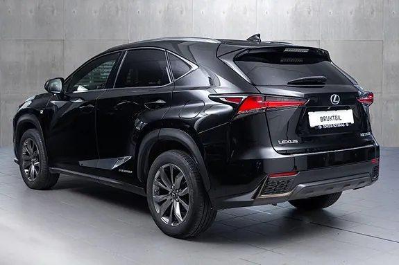 Lexus Nx300H 2018 photo 4