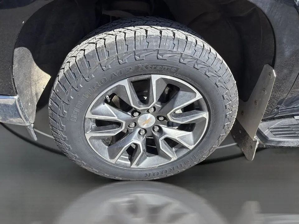 Chevrolet Silverado 1500 2024 photo 3