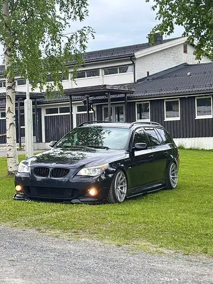 BMW 525D