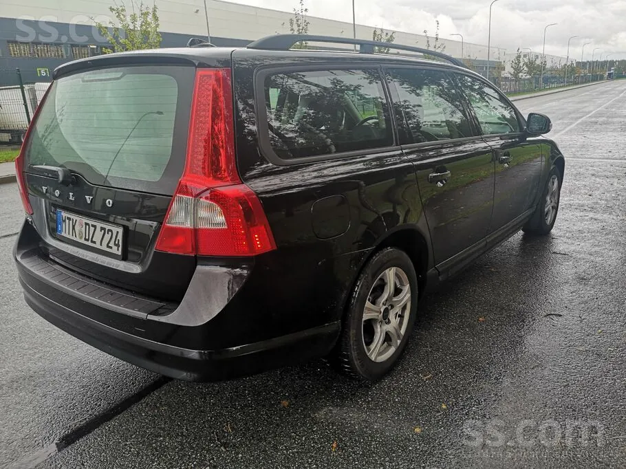 Volvo V70 2009 photo 4