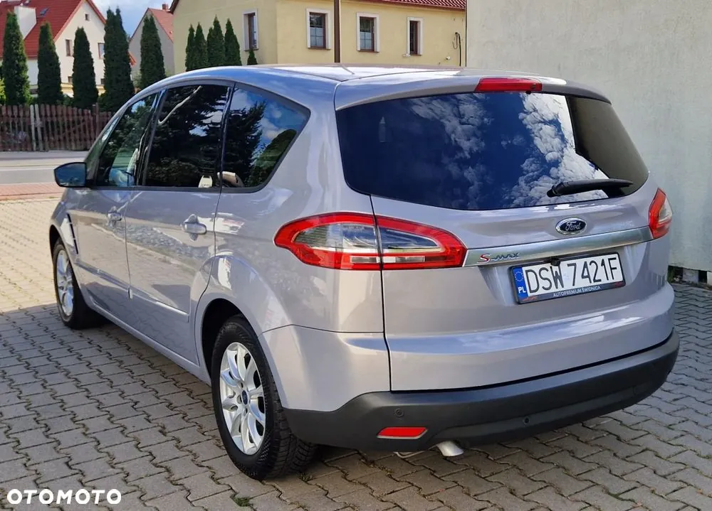 Ford S-Max 2011 photo 3