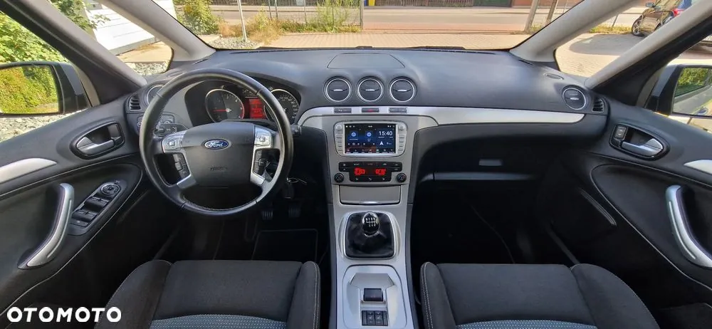 Ford S-Max 2011 photo 5