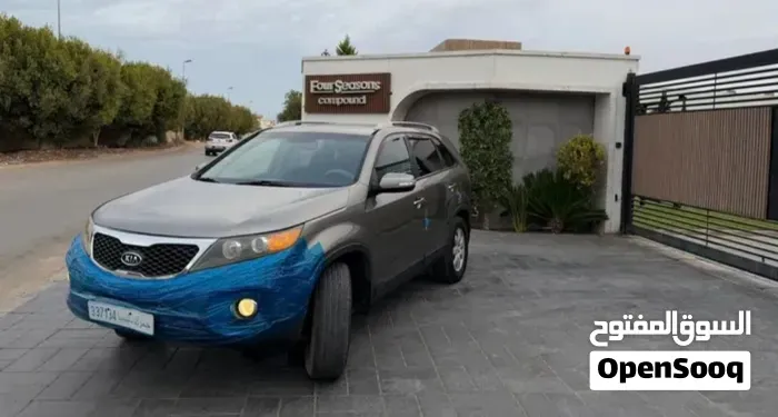 Kia Sorento 2011 photo 4