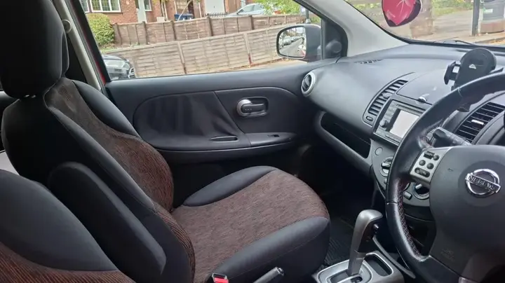 Nissan Note 2009 photo 5