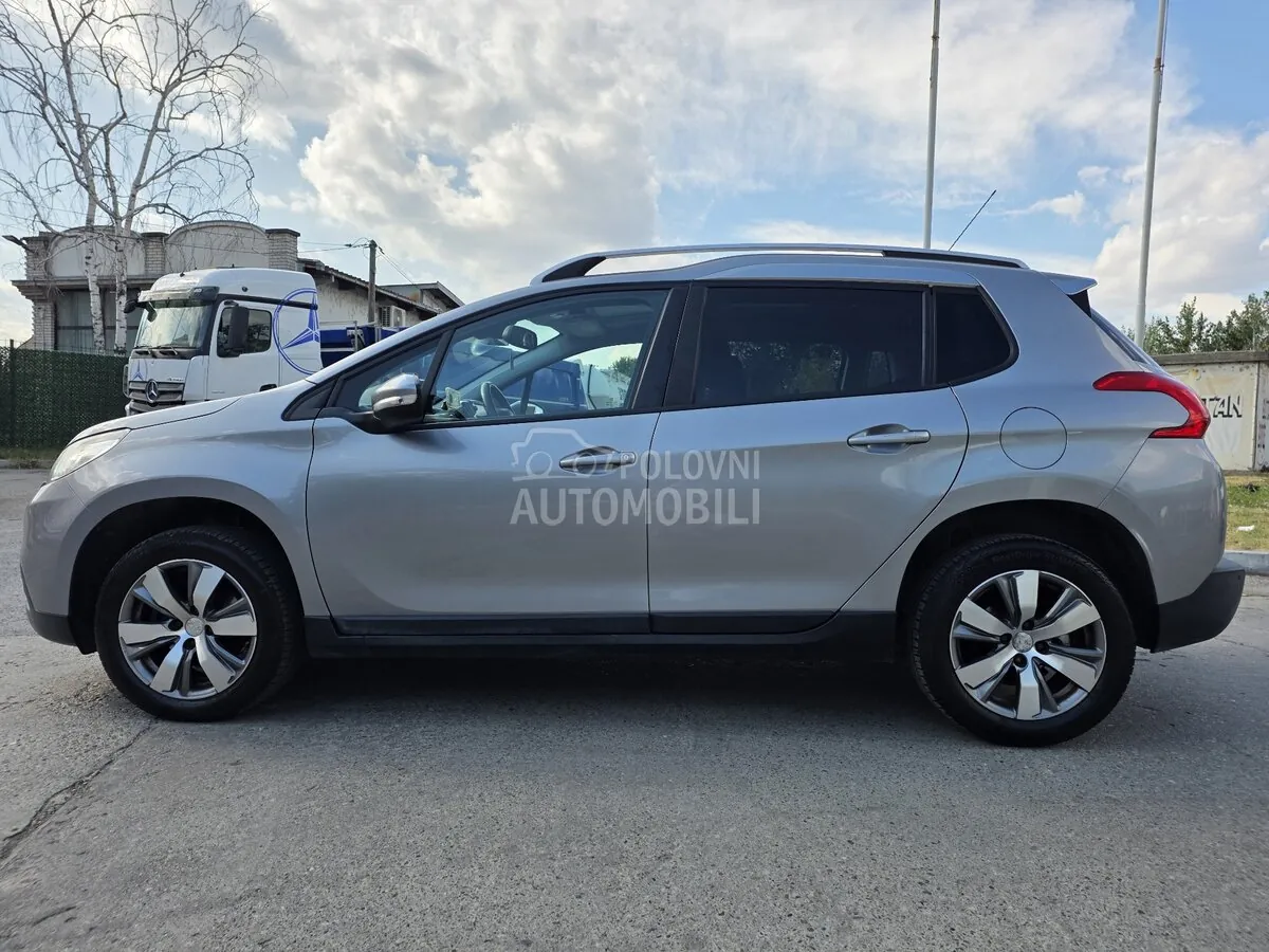 Peugeot 2008 2015 photo 3